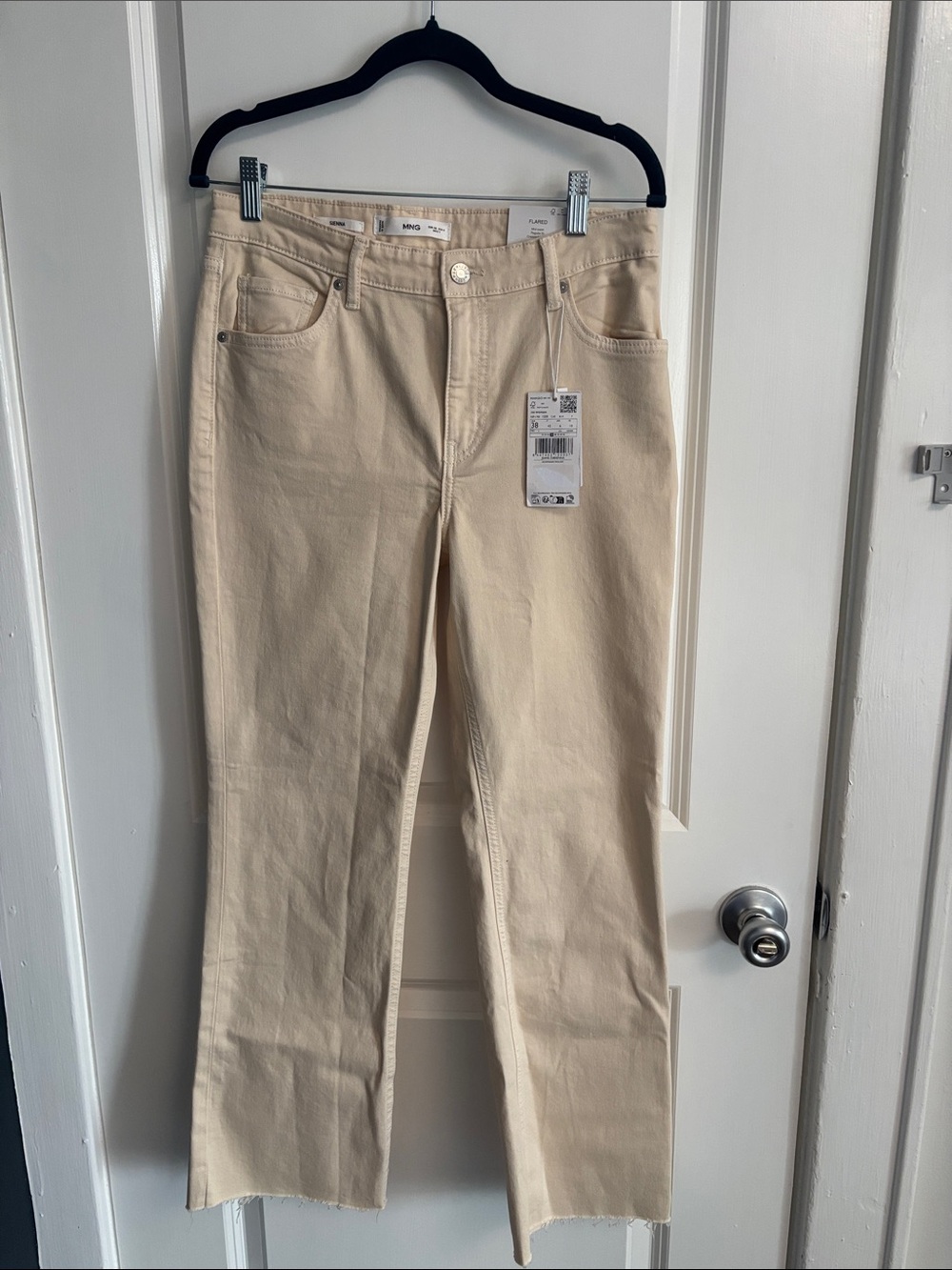 Mango Straight Leg Jeans in Cream